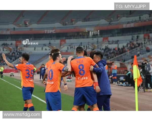 中超联赛精彩瞬间卡扎伊什维利破门助力球队争冠之路 中超联赛精彩瞬间卡扎伊什维利破门助力球队争冠之路