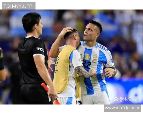 意杯决赛劳塔罗破门助球队夺冠展现绝佳状态与实力 意杯决赛劳塔罗破门助球队夺冠展现绝佳状态与实力