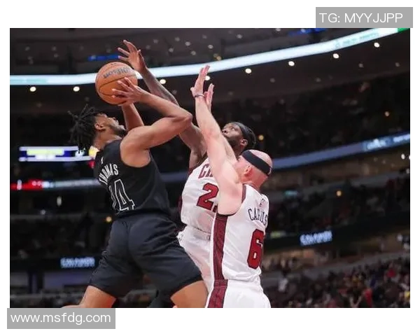 公牛vs篮网：谁将成为东部冠军？